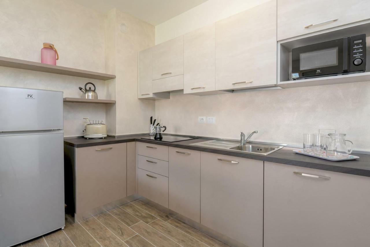 Corte Fasanella - Apartment Lilla Тосколано-Мадерно Экстерьер фото